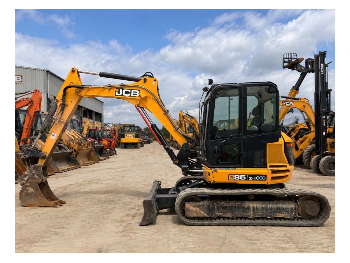 2016 JCB 85Z-1