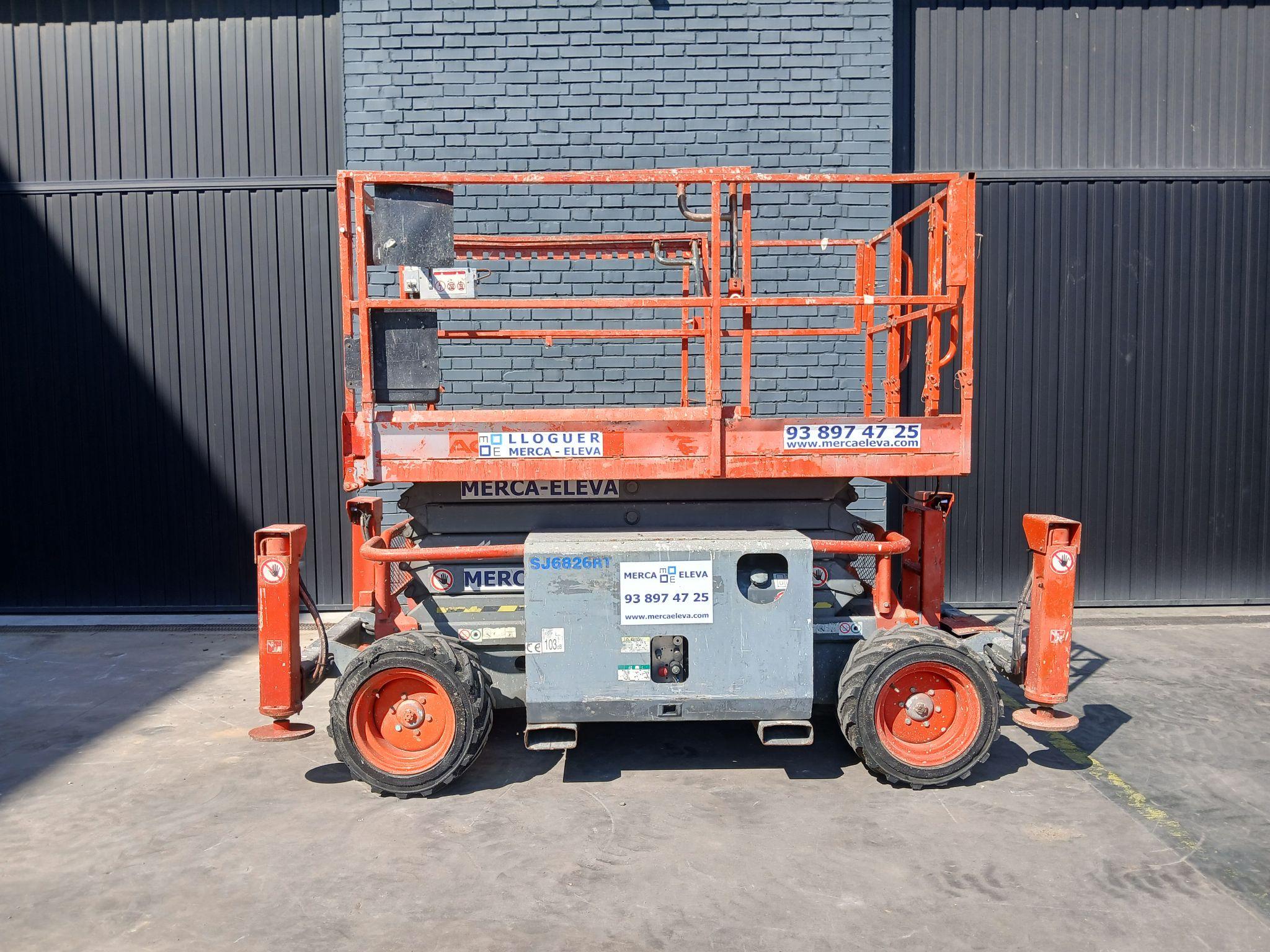 Skyjack SJ6832RT PLATAFORMA TIJERA DIESEL 12 MT