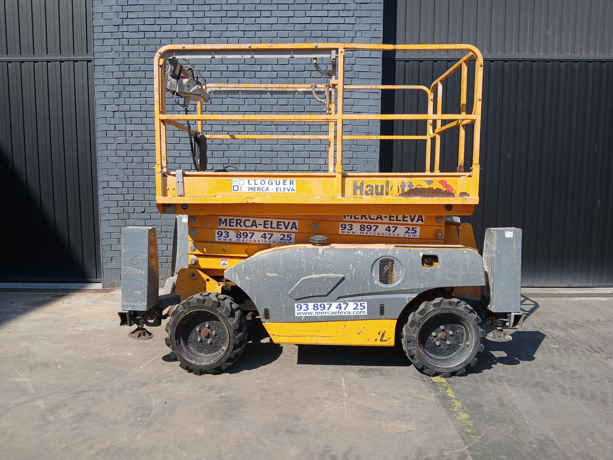 Haulotte COMPACT-12DX PLATAFORMA TIJERA DIESEL 12 MT