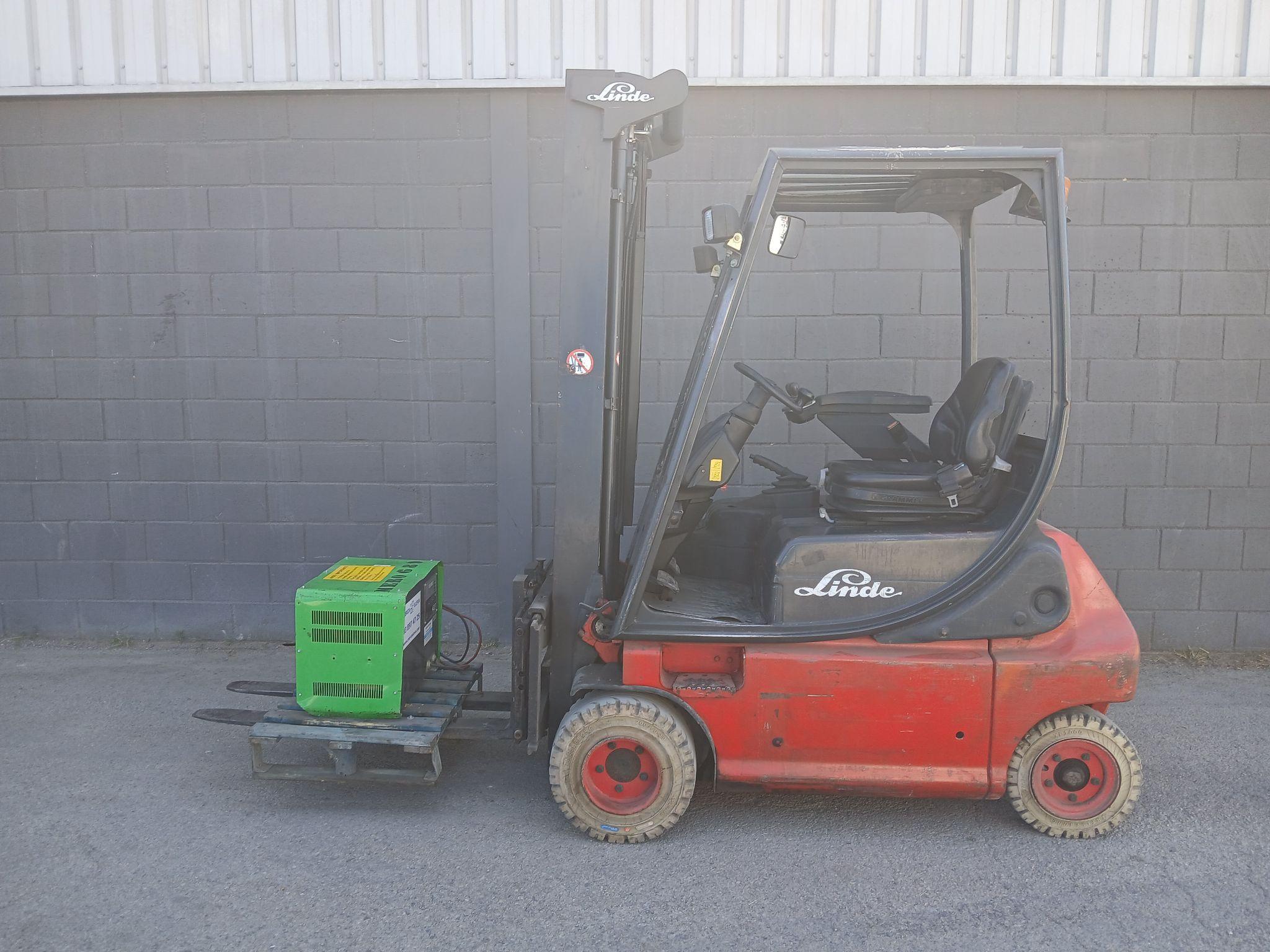 Linde E16P-02 CARRETILLA ELEVADORA ELECTRICA 1600 KG