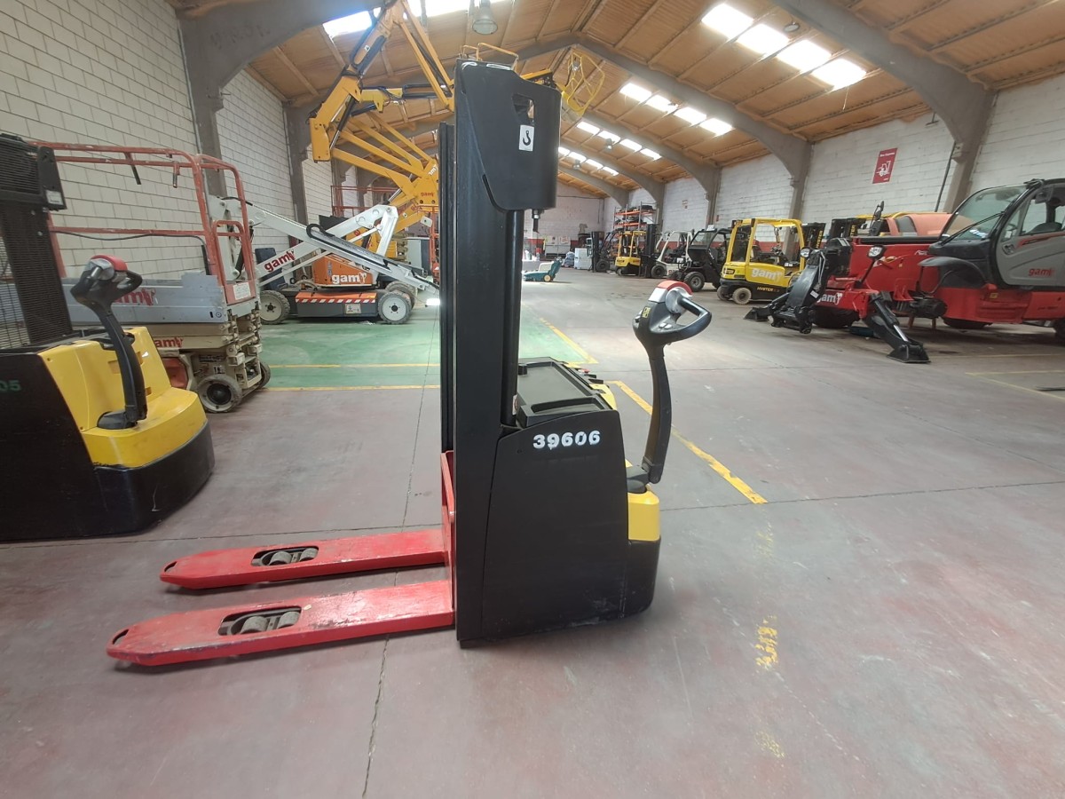2021 HYSTER S1.6