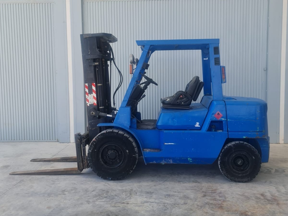 2006 MITSUBISHI FD45K2