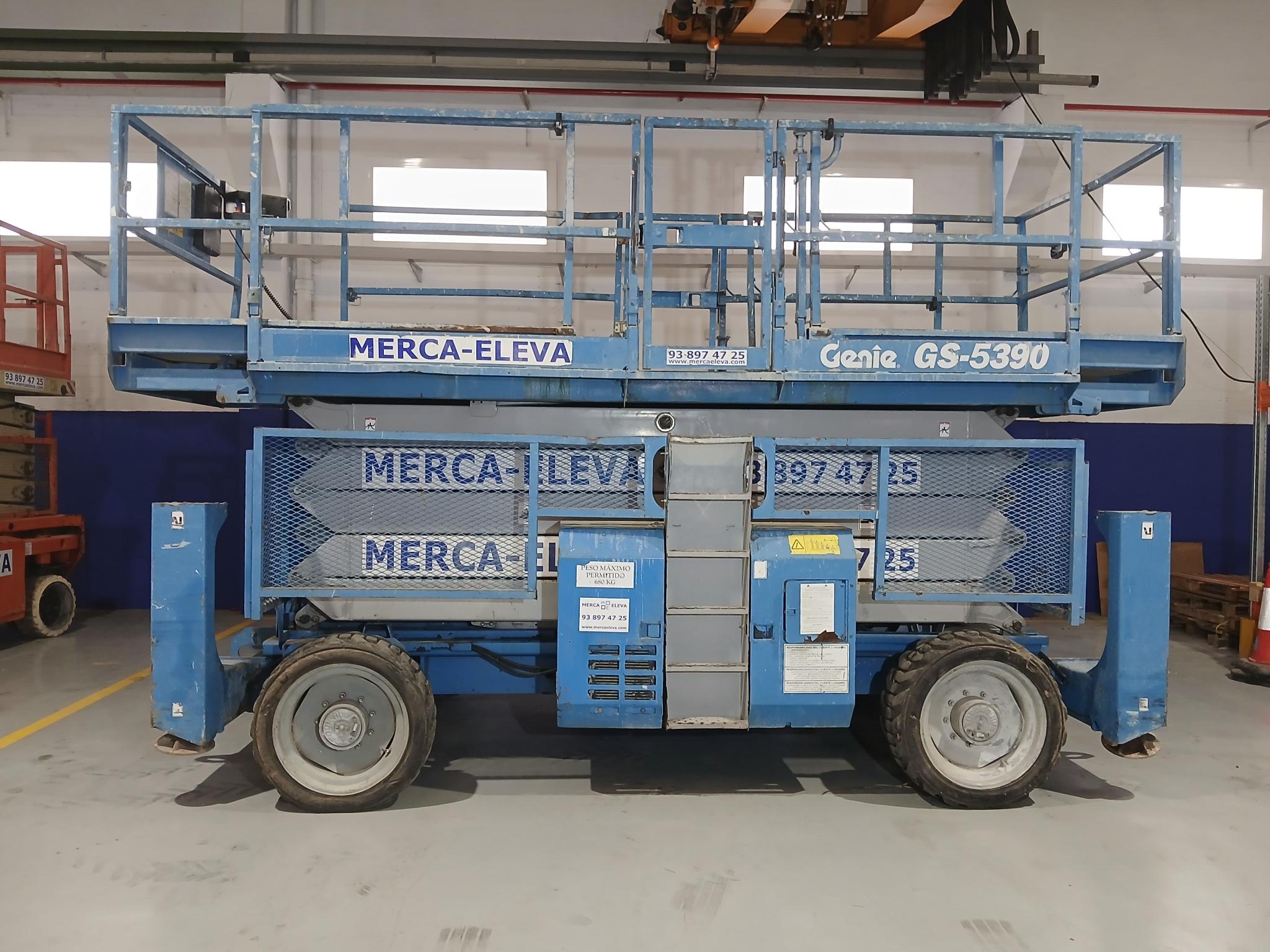 Genie GS5390RT PLATAFORMA TIJERA DIESEL 18 MT