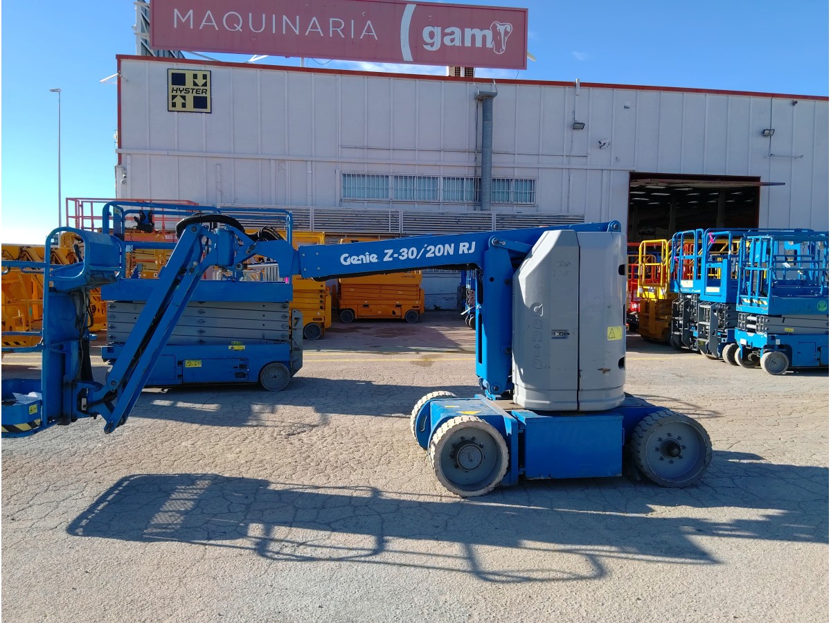 2016 GENIE Z-30/20N