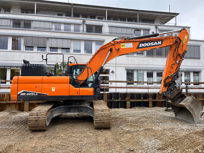 Excavadora Doosan DX 225 LC-7 TOPCON