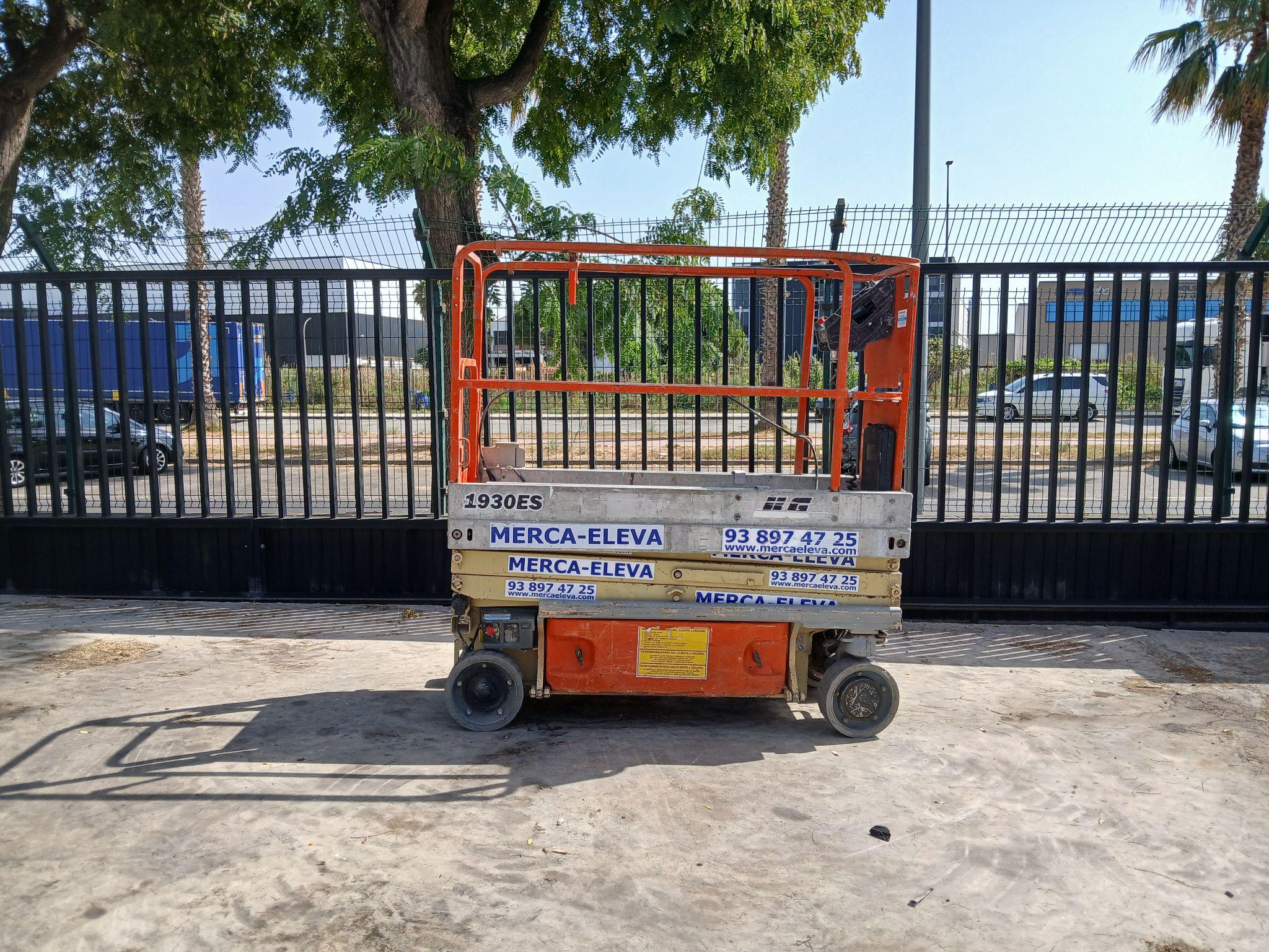 JLG 1930 ES PLATAFORMA TIJERA ELECTRICA 8 MT