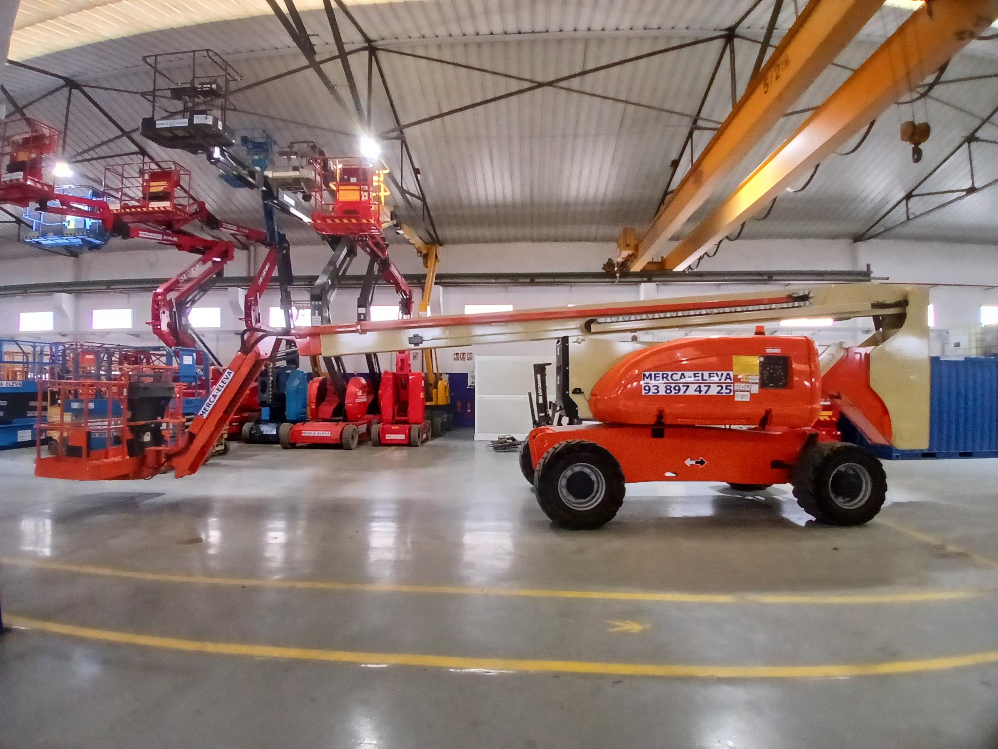 JLG 800AJ PLATAFORMA ARTICULADA DIESEL 26 MT